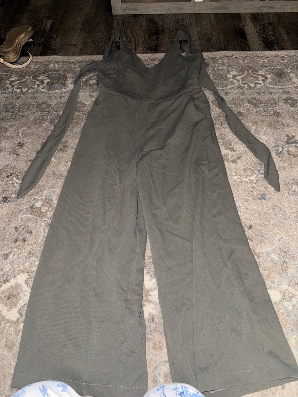 Shinestar Olive Green Wide-Leg Tie-Strap Jumpsuit
